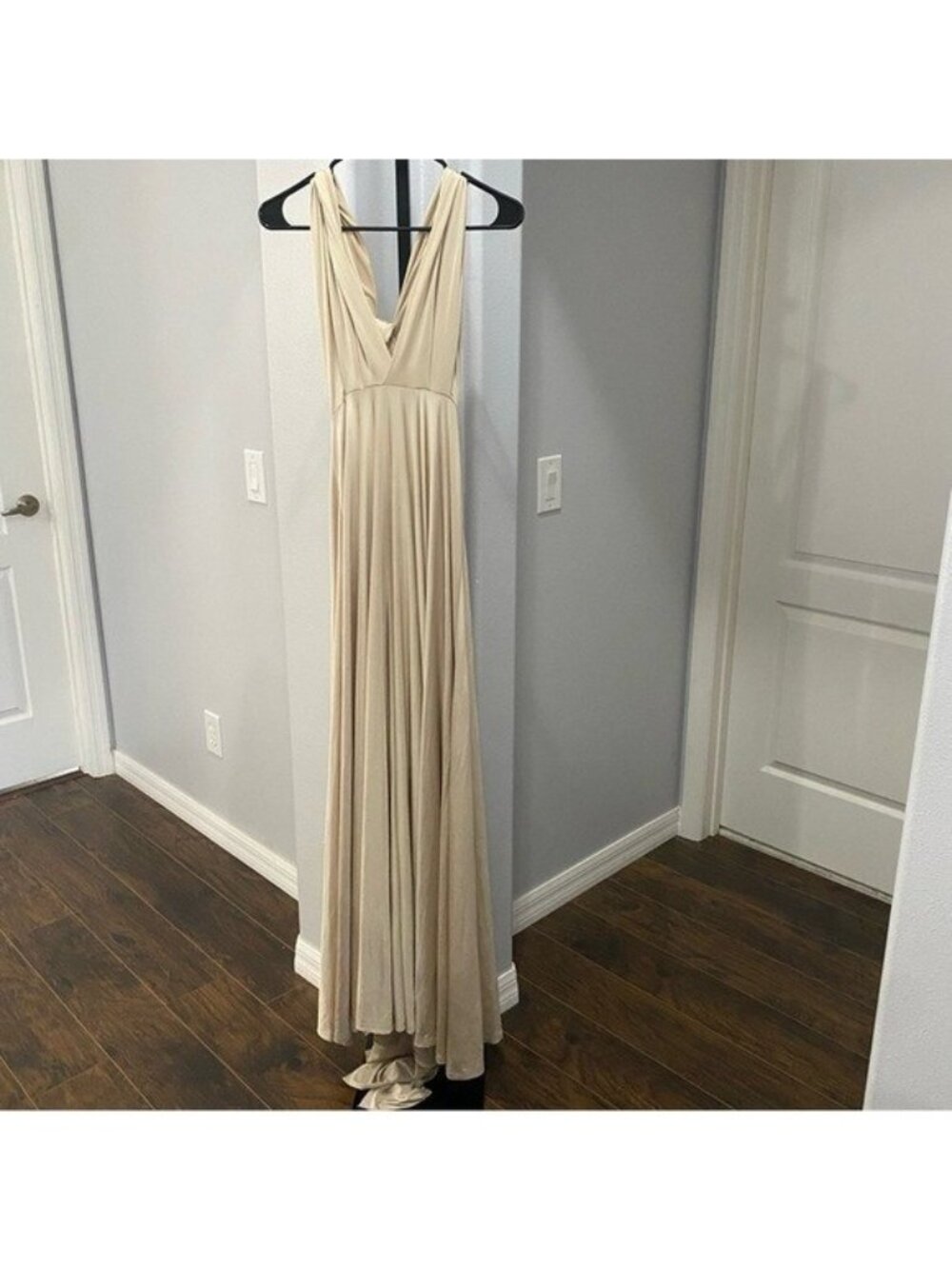 Two Birds Dress Size A Classic Bridesmaid Dress Maxi Champagne Sizes 0-12